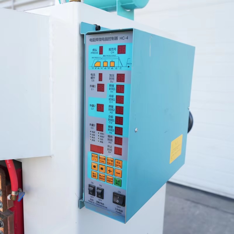 เครื่องเชื่อมแบบแถวสำหรับงานหน - Welding Heavy Equipment บทวิจารณ์และราคา